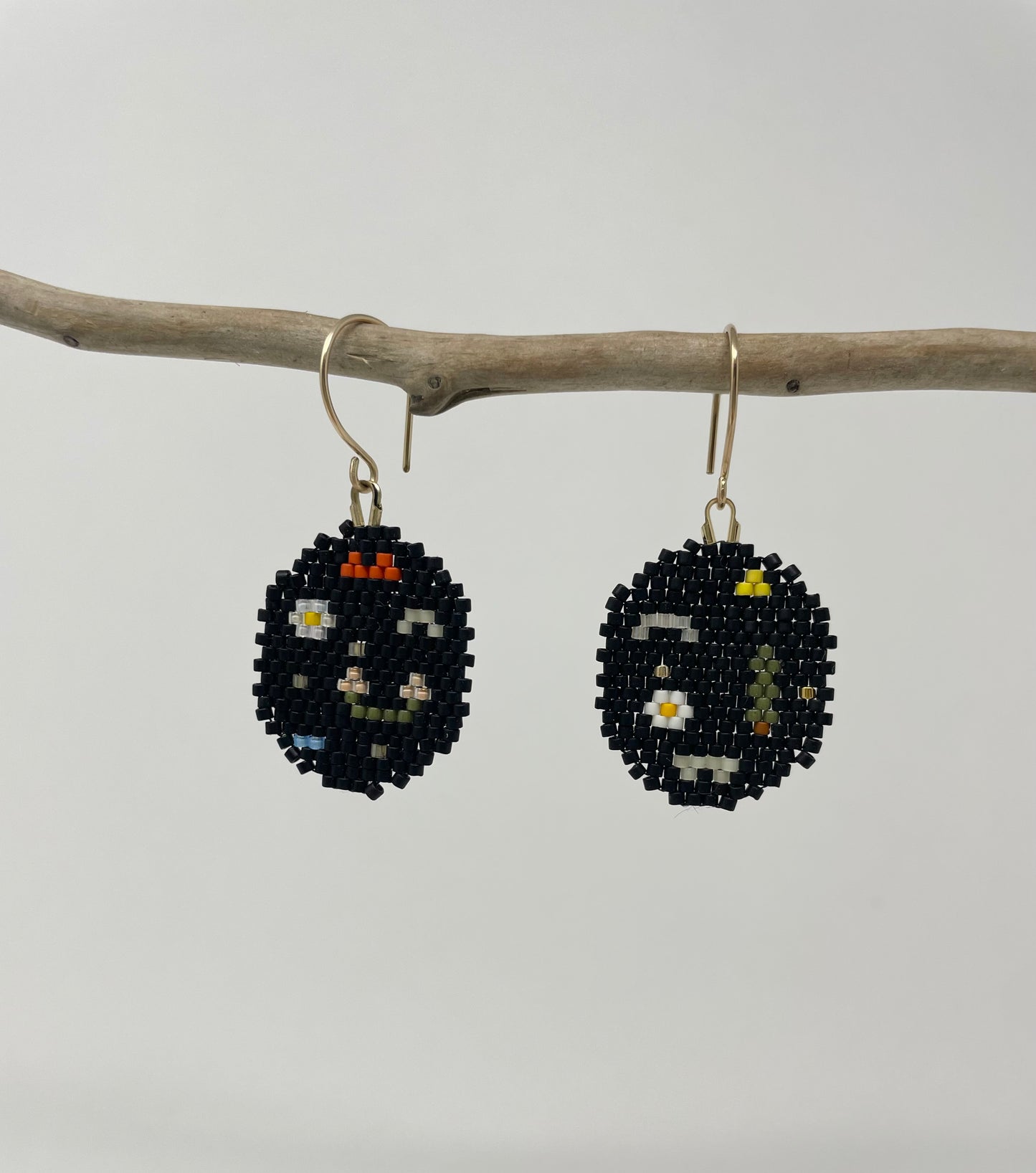 Black Beaded Round Earrings