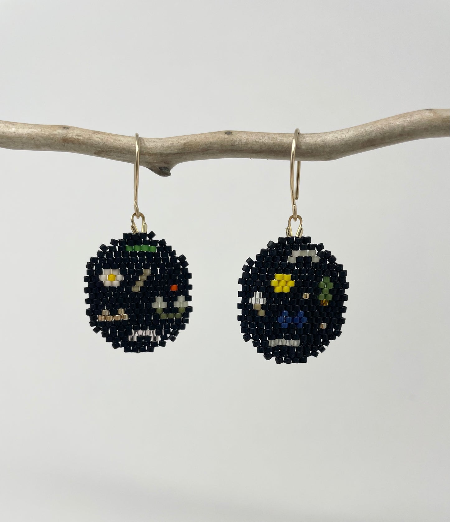Black Beaded Round Earrings
