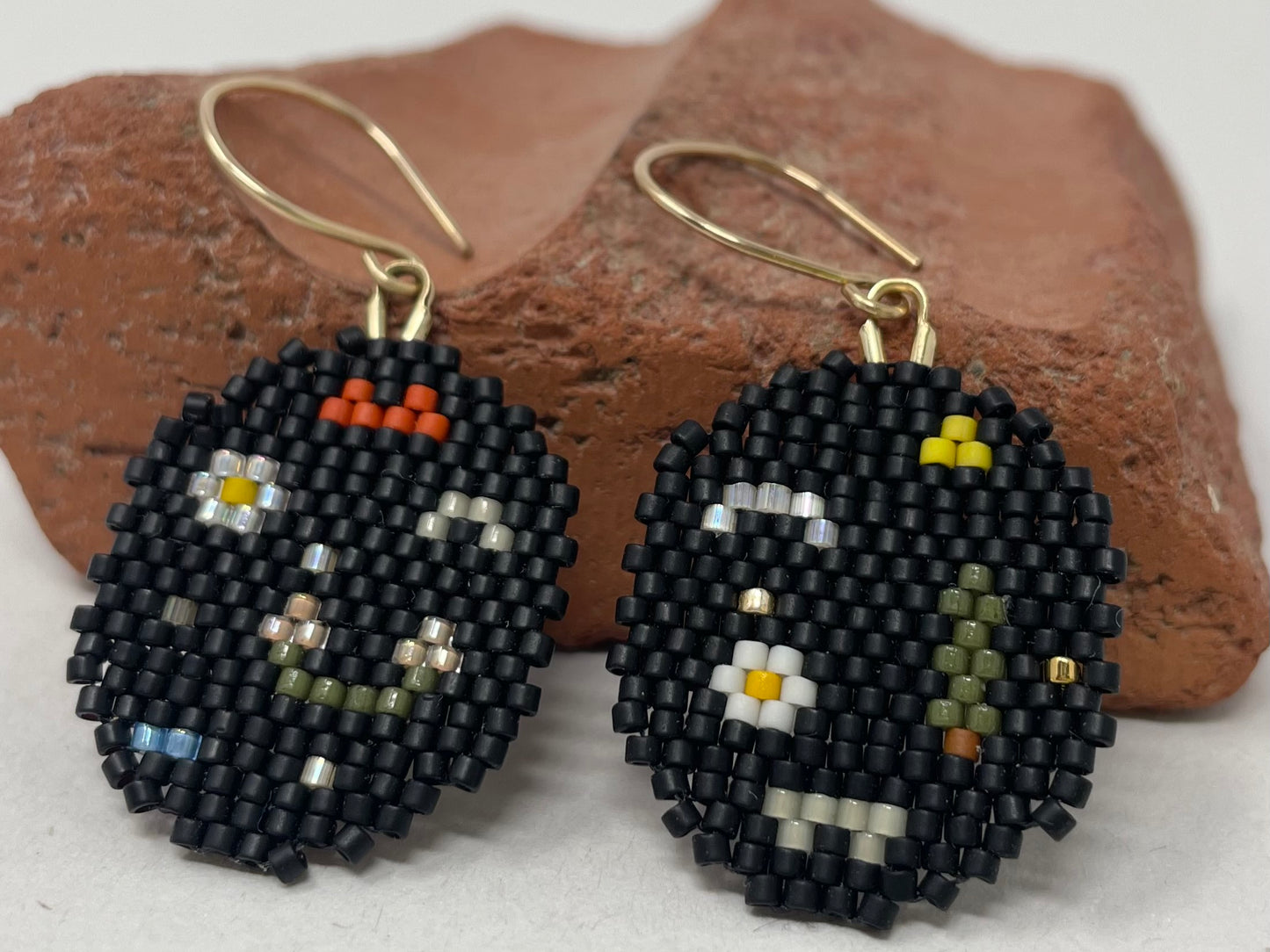 Black Beaded Round Earrings